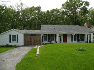 3748 N Cliff Rd, Port Clinton, OH 43452