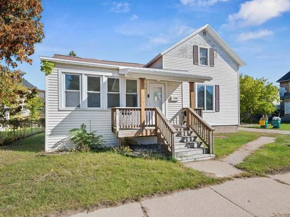 1206 Pierce Ave, Marinette, WI 54143