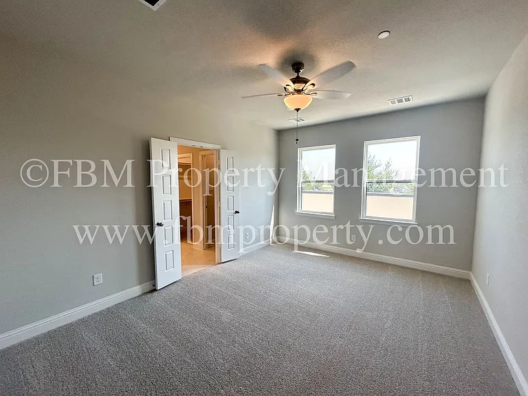2133 Layla Dr — Photo 11