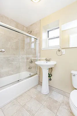 Rented by Mirador Real Estate | media 14