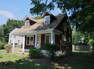 4 Railroad Ave, Middletown, NJ 07748