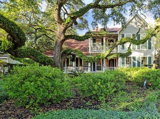 834 W 43rd St, Houston, TX 77018