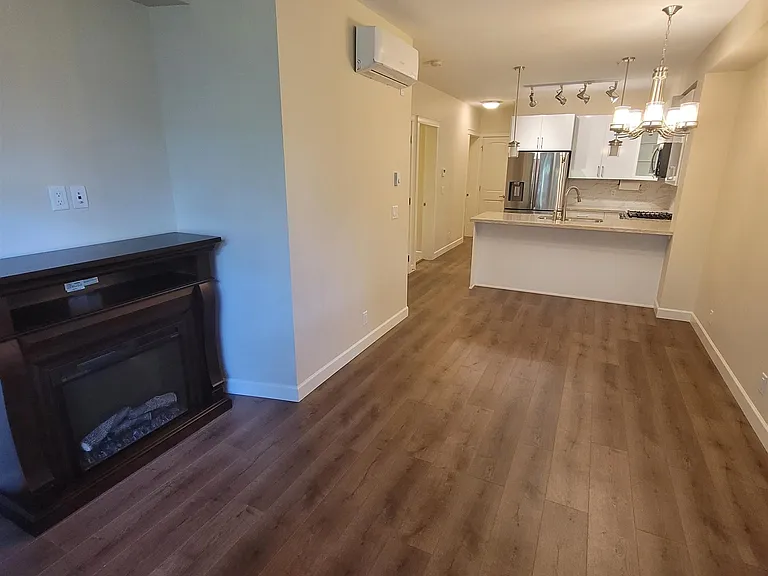 20325 86th Ave #208 — Photo 3