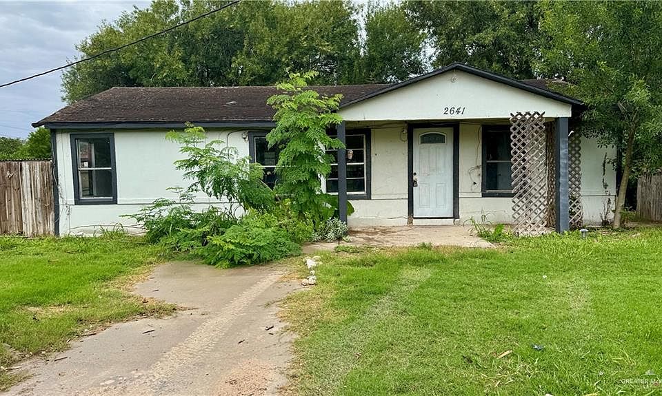1st image of 2641 N Suarez Dr
