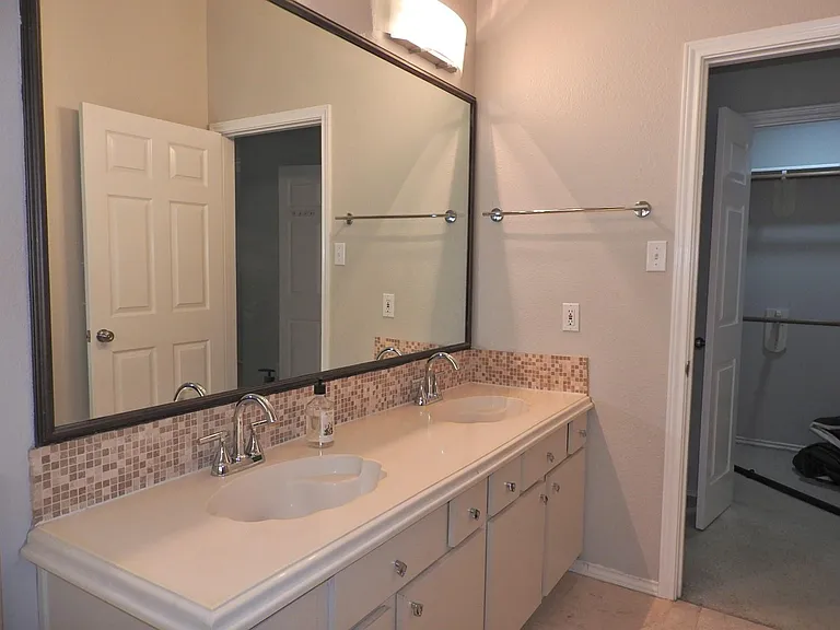 4427 Wavertree Dr — Photo 27