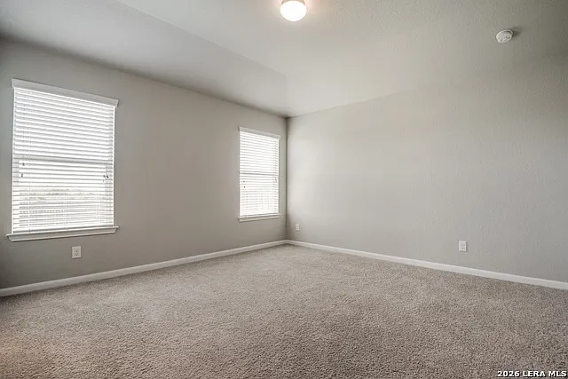 1041 Lauren St — Photo 13