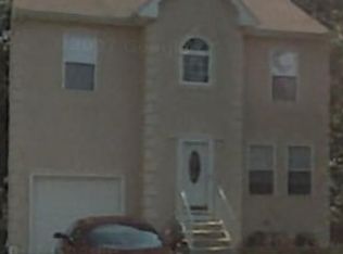 545 Anne St, Huntingdon Valley, PA 19006