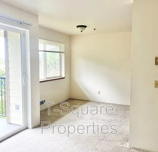 9719 Holly Dr #205 — Photo 5