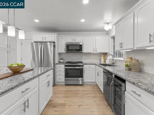 1139 Lovell Ct, Concord, CA 94520