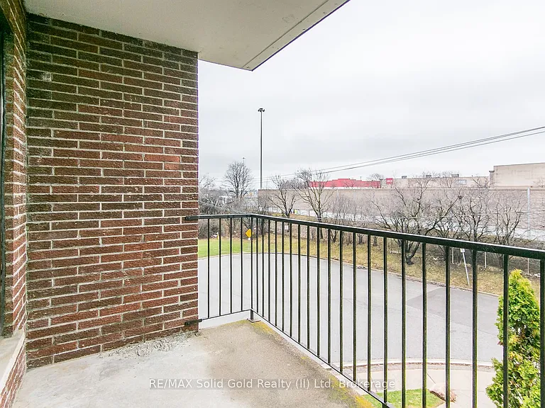 4 Avalon Pl #308 — Photo 23