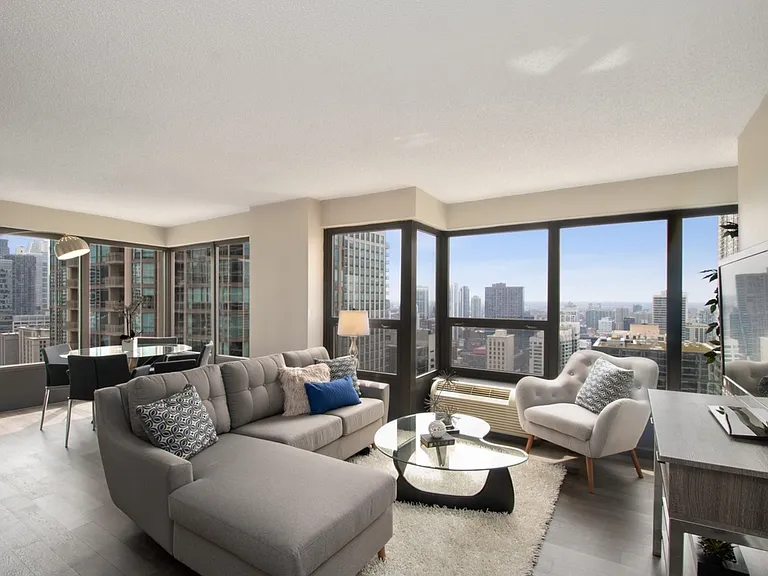 30 E Huron St #3404 — Photo 6