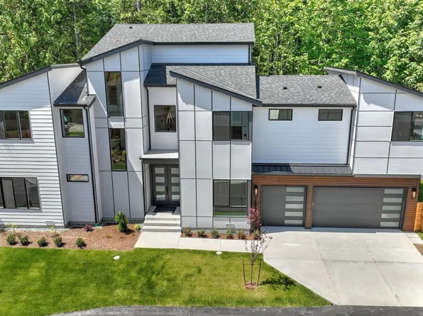 1593 213th Court NE, Sammamish, WA 98074