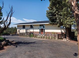 1585 NW 35th St, Redmond, OR 97756