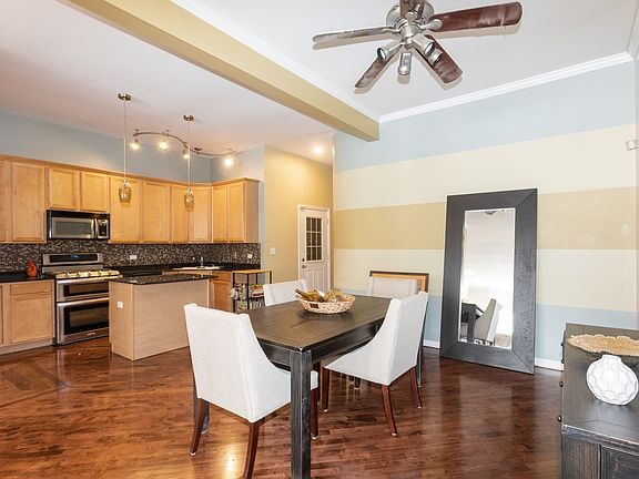 3rd image of 4230 S King Dr APT 1N