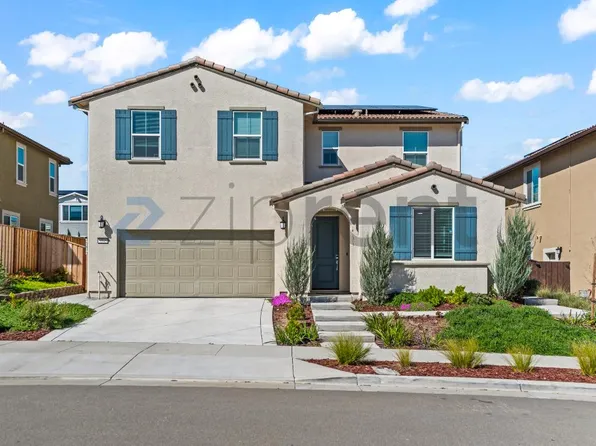 5545 Oberon Ave #A, Tracy, CA 95377