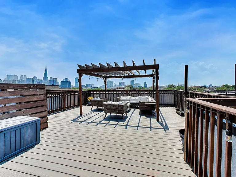1417 W Chicago Ave #3 — Photo 26