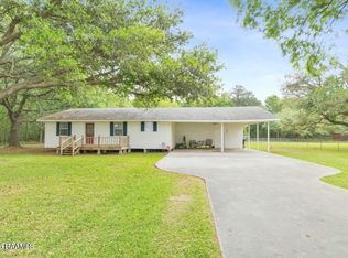 14239 Saint Elmo Rd, Erath, LA 70533