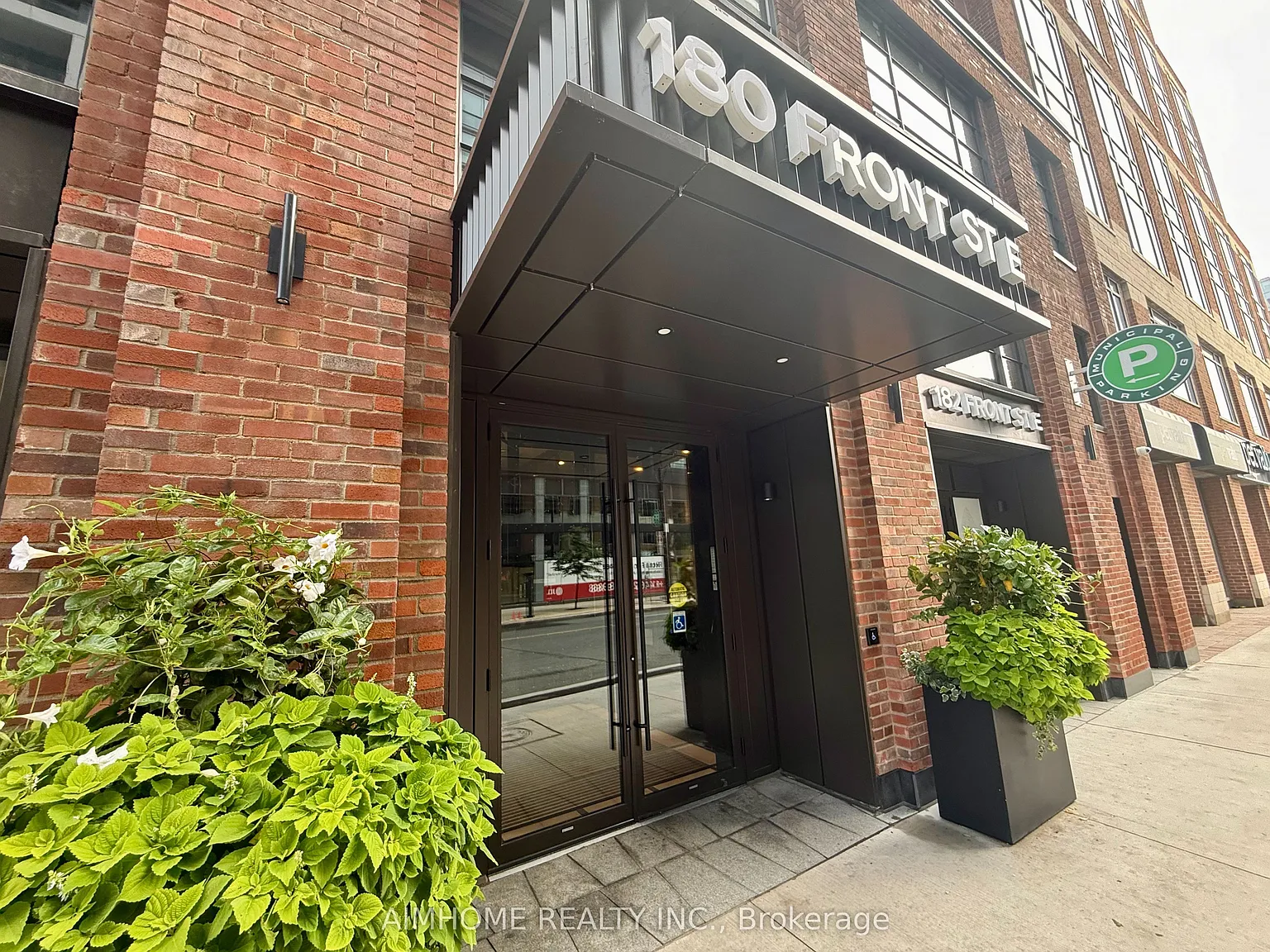 2 bed, $2,950 — Photo 2