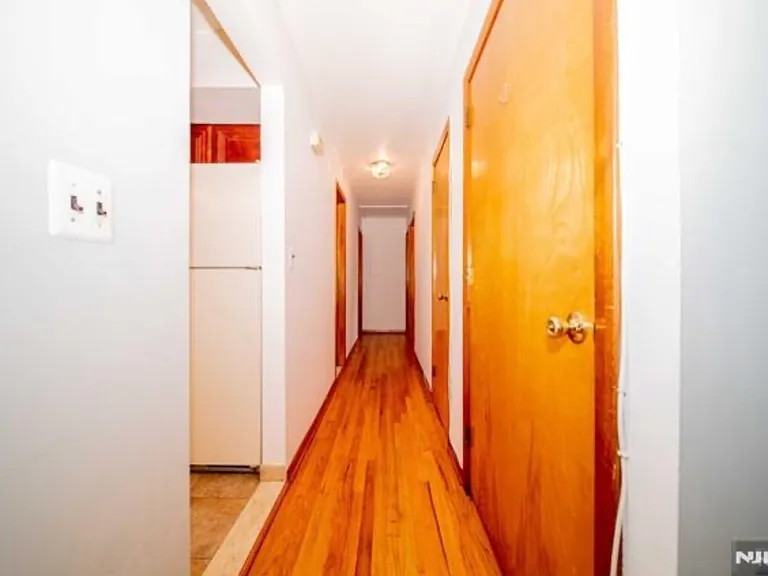 20 Lafayette St #2 — Photo 7