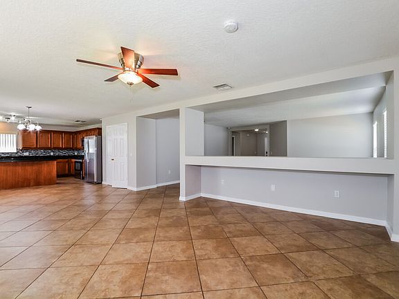 5th image of 2117 Fleet Ct