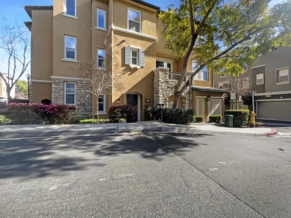 1373 Cattail Ct, San Marcos, CA 92078