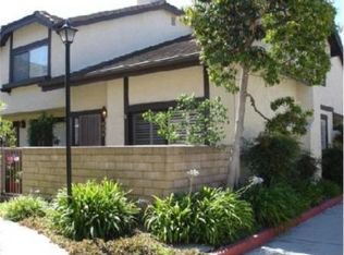 961 Swiss Trails Rd, Duarte, CA 91010