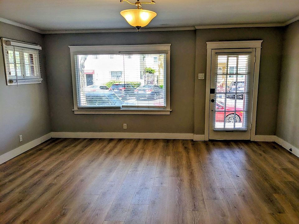 1st image of 1000 E 1st St #1008