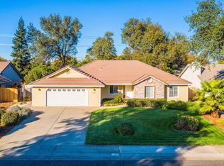 2366 Castlewood Dr, Redding, CA 96002