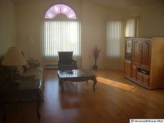2nd image of 23 Trent Dr
