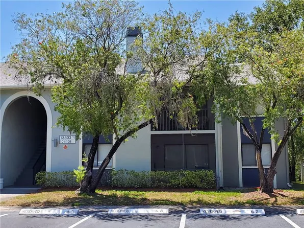 13303 Whispering Palms Pl SW APT 108, Largo, FL 33774