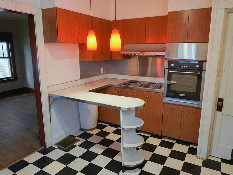 94 N Chase Ave — Photo 10