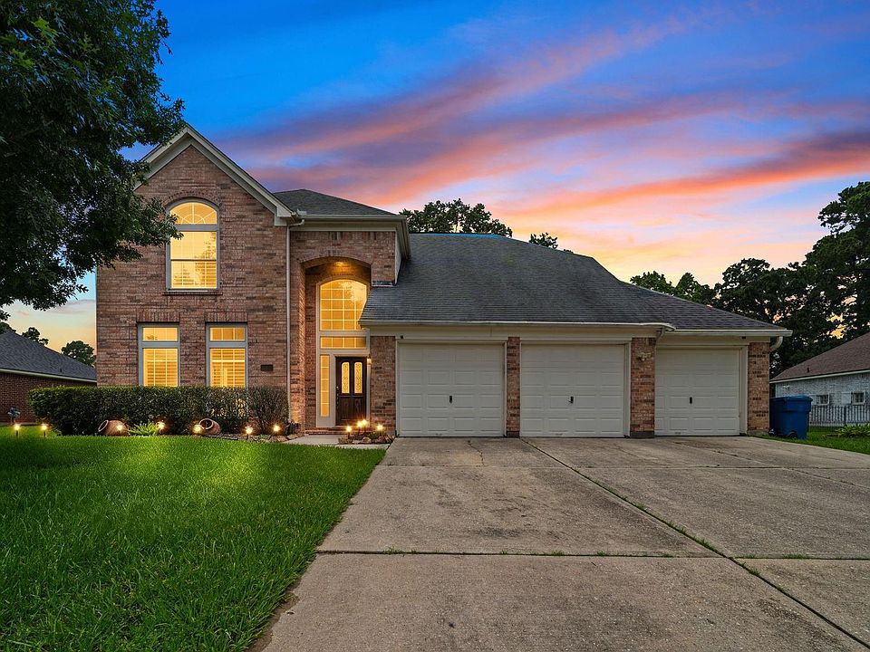 1st image of 8107 Trophy Place Dr