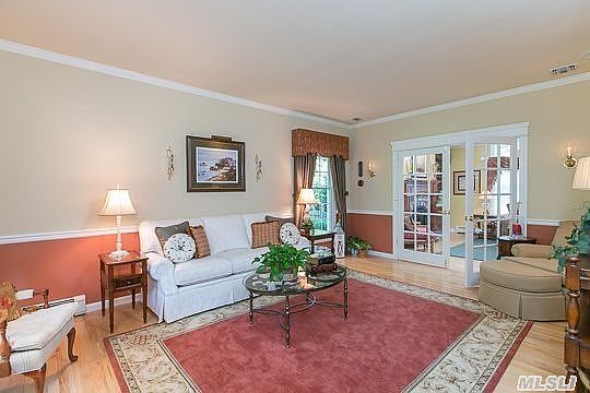 5th image of 31 Nadworny Ln