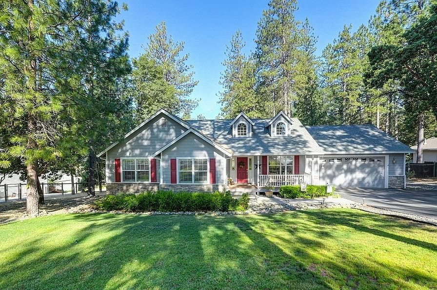 1st image of 5976 Silverleaf Dr