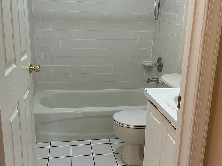125 Summit Ave — Photo 20