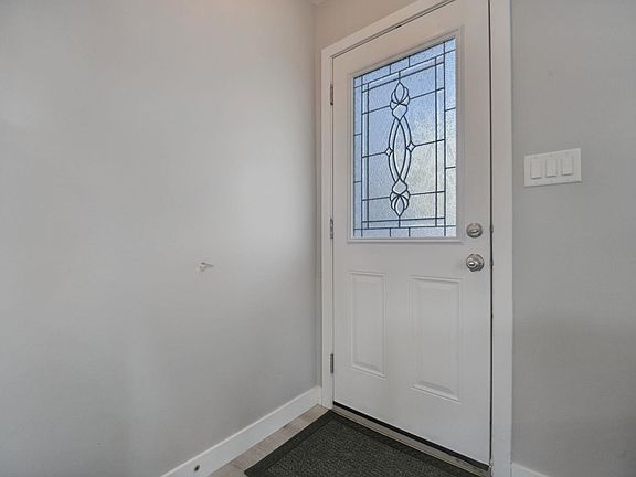 5th image of 14223 83rd St NW