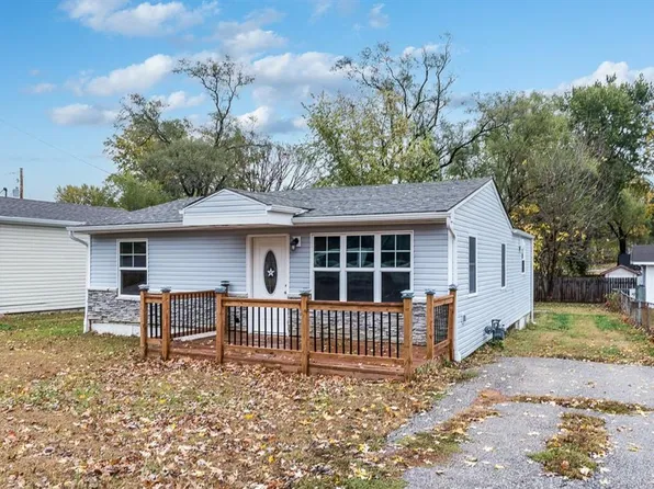 204 N 17th St, Leavenworth, KS 66048