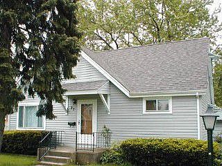 2nd image of 37 Macarthur Dr