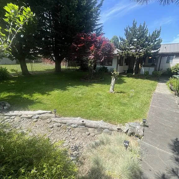 2145 Lombard St — Photo 23