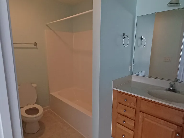 1270 Chatham Rdg — Photo 12