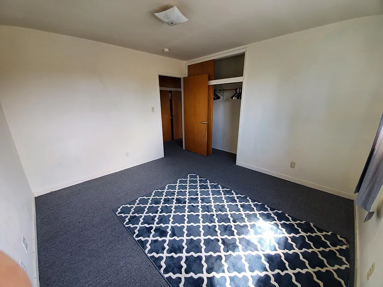 2306 Roosevelt Ave #5 — Photo 7