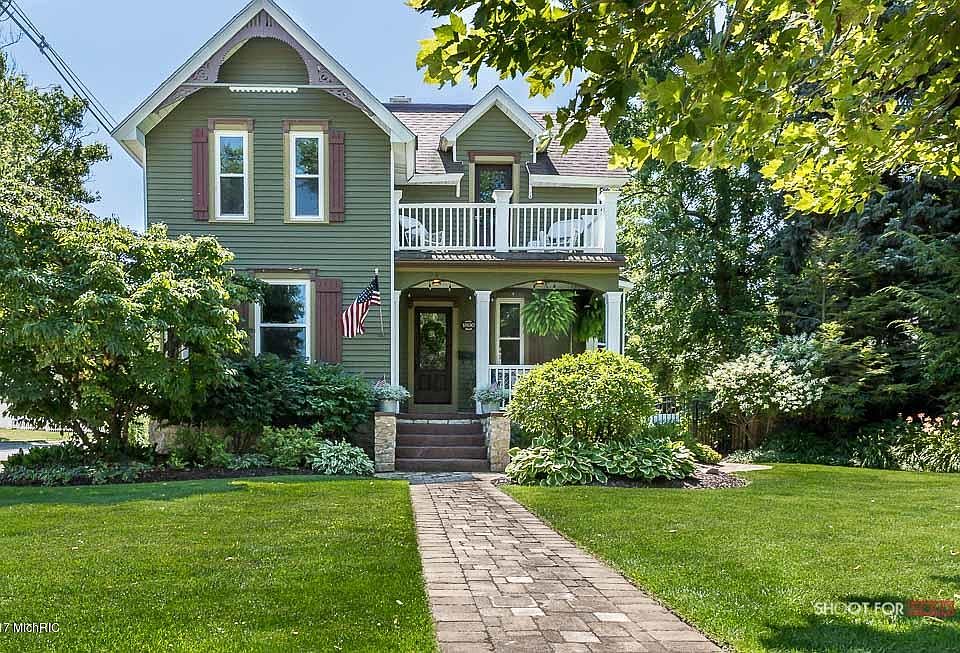 246 E Central Ave, Zeeland, MI 49464 Zillow