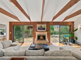 5 Shorewood Ct, East Hampton, NY 11937