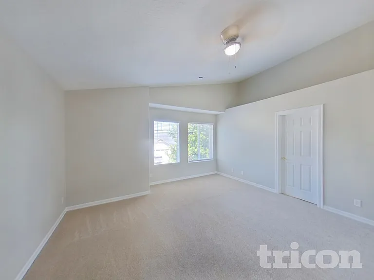 2311 NW 5th St — Photo 7