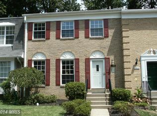 9016 Fox Grape Ln, Springfield, VA 22152