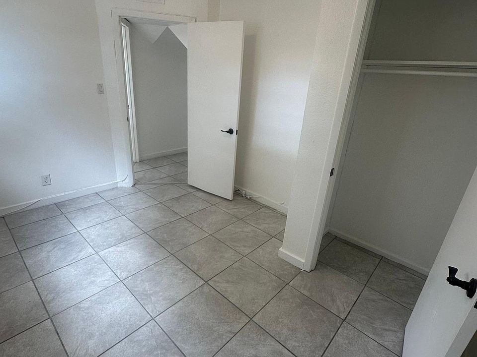 Bedroom #1