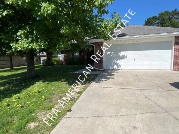 2126 Hagood Loop, Crestview, FL 32536