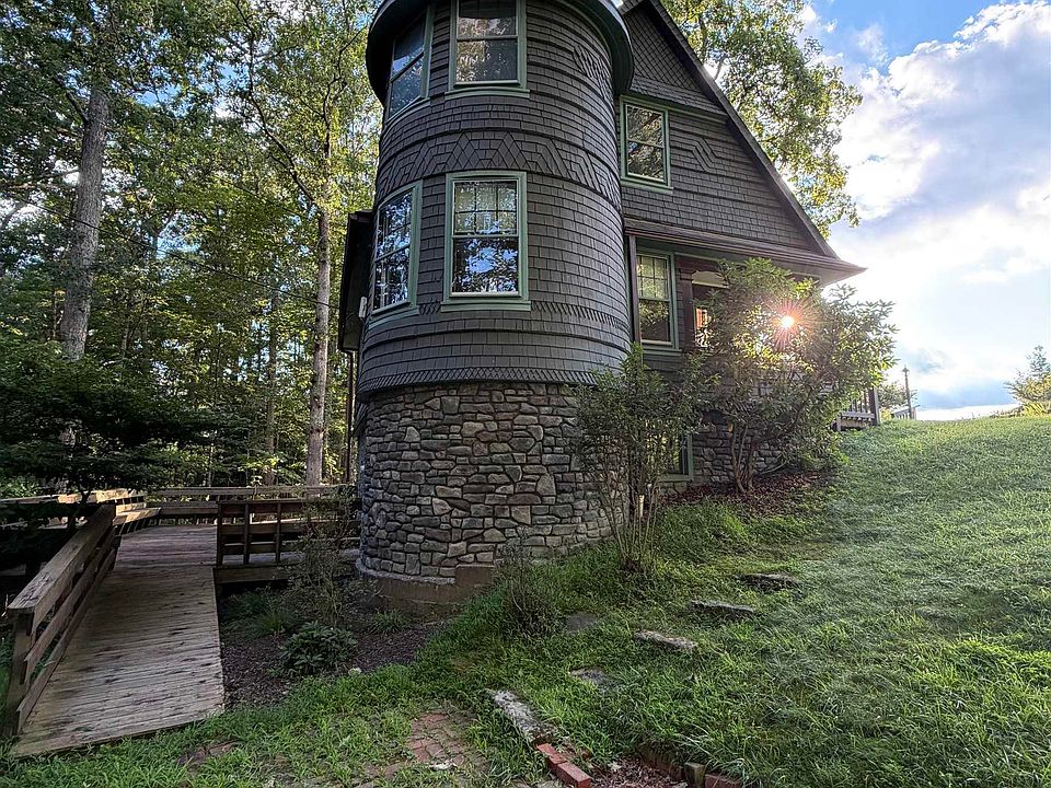 1st image of 7 Kerens Hill Rd
