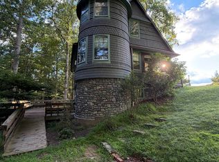 7 Kerens Hill Rd, Elkins, WV 26241