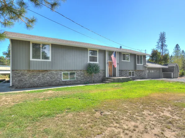 7875 E Evans Creek Rd, Rogue River, OR 97537